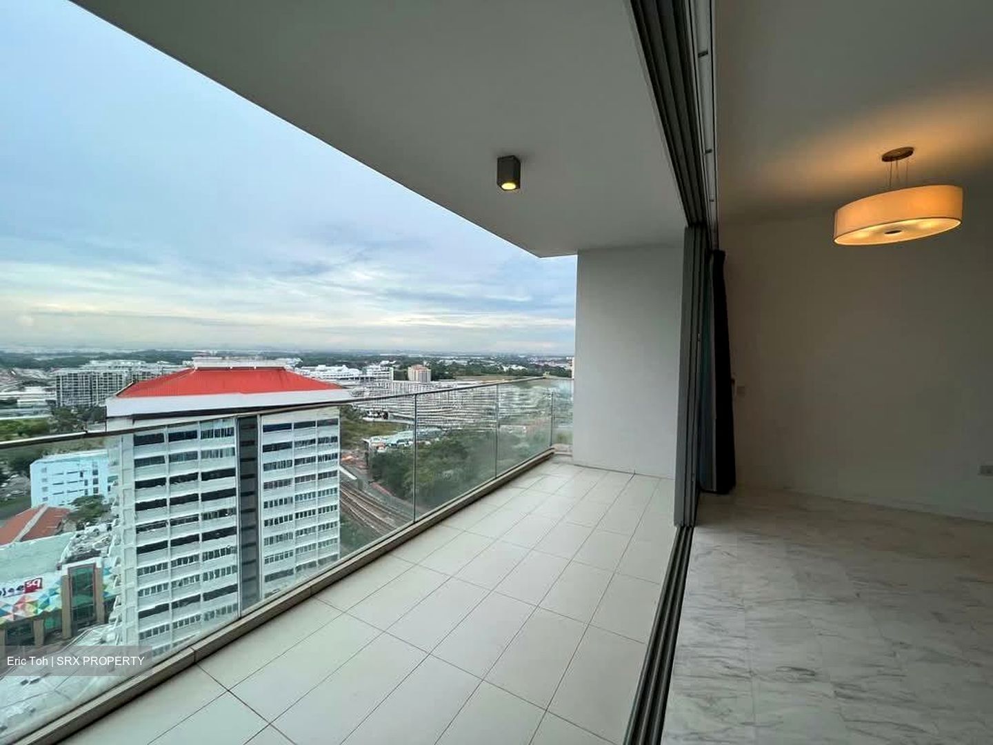 Centro Residences (D20), Condominium #565546751
